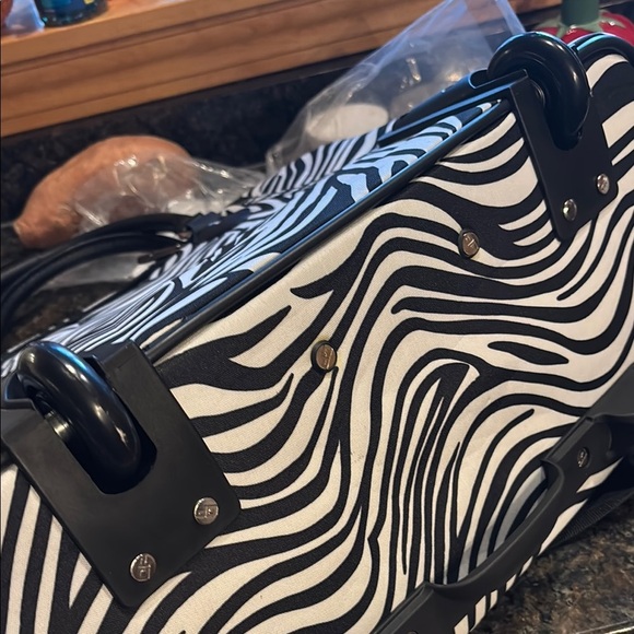 NWT Calpak Zebra Print Rolling Tote Zanny Bag Carry On - Picture 4 of 12